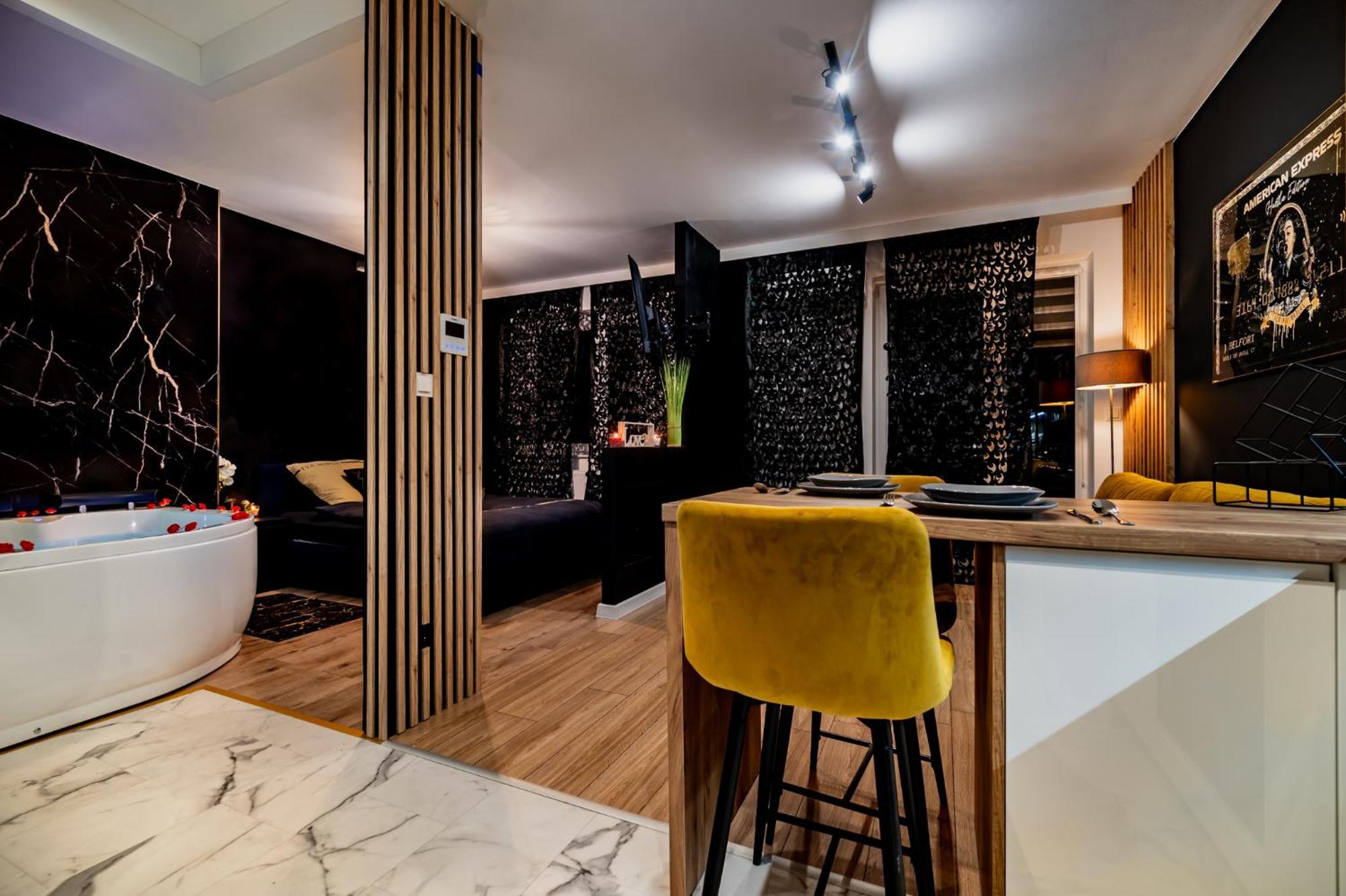 Apartment American Express *